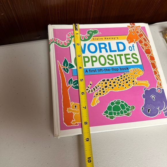 World of Opposites book by Claire Henley - Picture 14 of 15